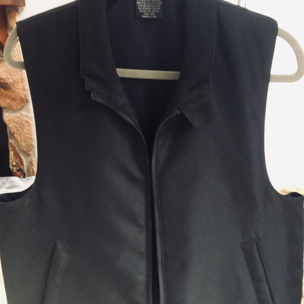 Size 44 Heated Vest in Black